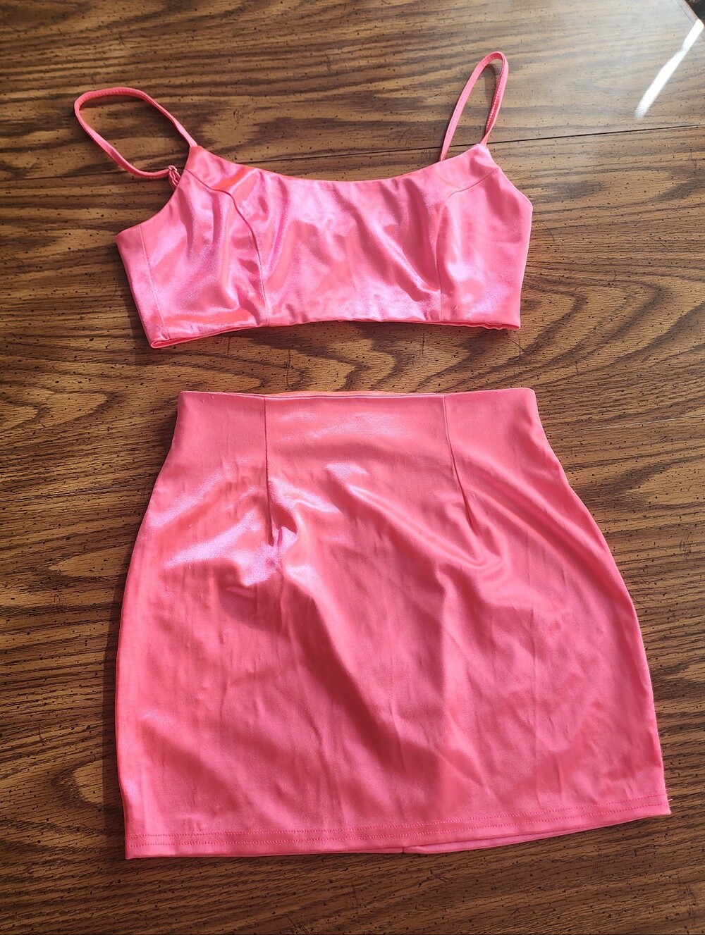 Fashion Nove Y2k Pink Satin Two-Piece Mini Skirt Set Small